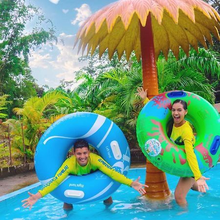 Отель Hosteria D'Carlos Aqua Park Санто-Доминго-де-лос-Колорадос Экстерьер фото
